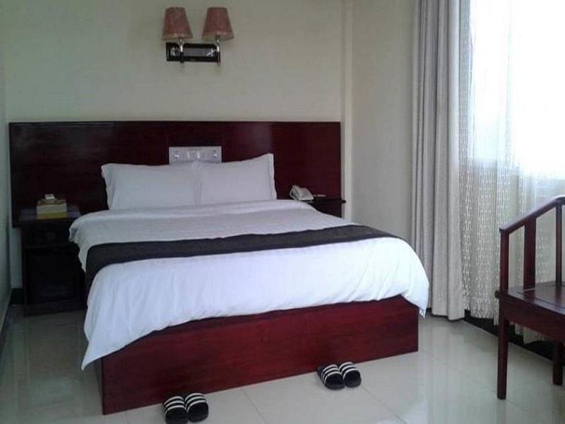 Golden Hill Hotel - Lashio Εξωτερικό φωτογραφία