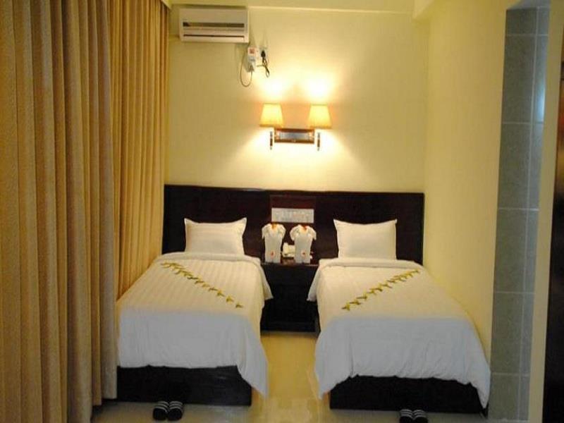 Golden Hill Hotel - Lashio Εξωτερικό φωτογραφία