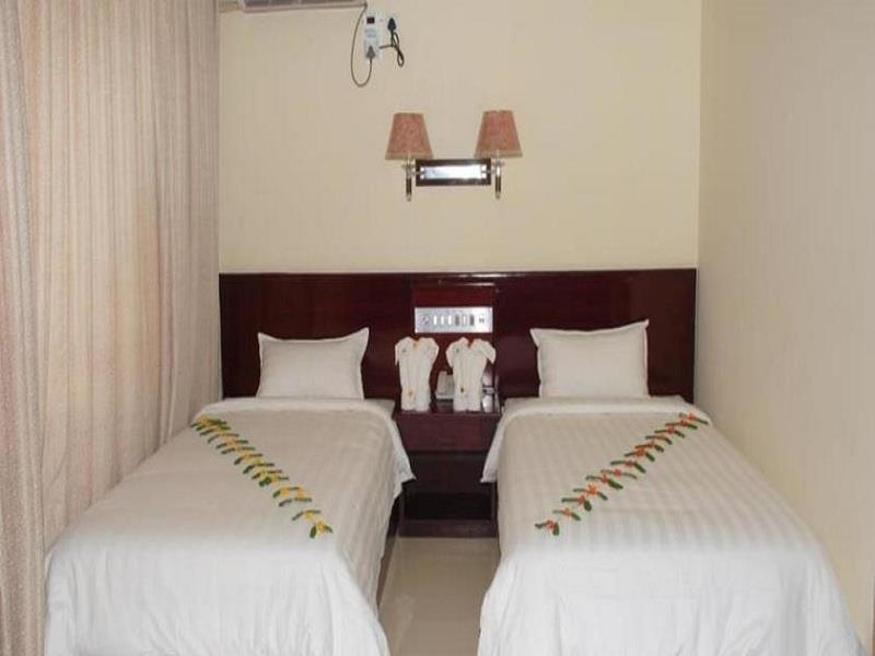 Golden Hill Hotel - Lashio Εξωτερικό φωτογραφία