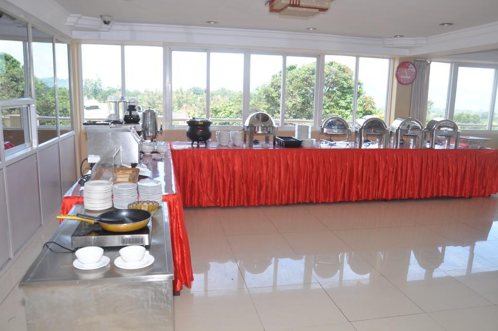 Golden Hill Hotel - Lashio Εξωτερικό φωτογραφία