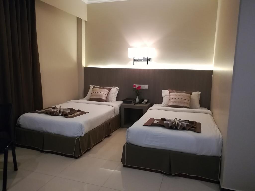 Golden Hill Hotel - Lashio Εξωτερικό φωτογραφία